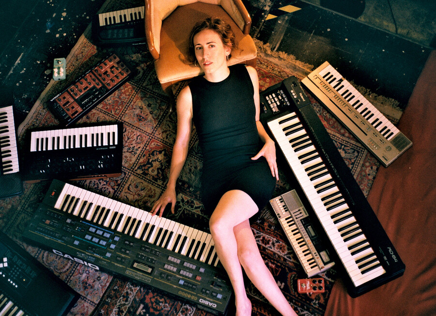 3 CLARAGUILAR Pax Buyate