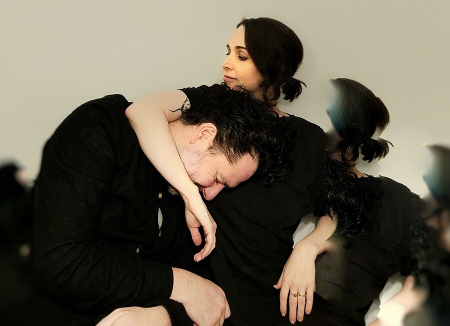 Hot Sleepers press 1