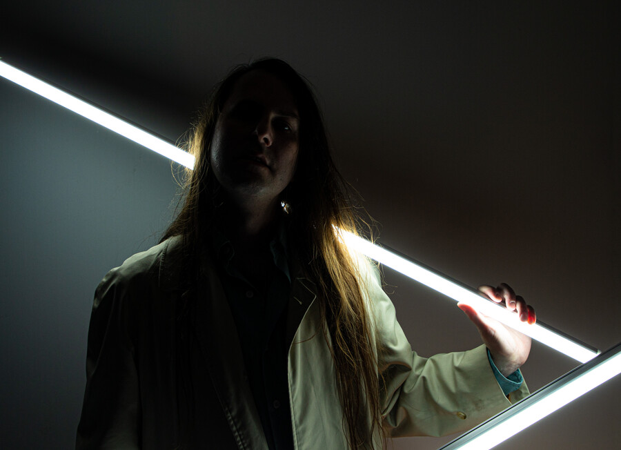 Seulement Press Shot