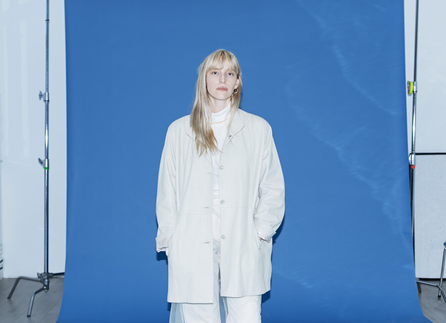 Hi res image Carmen Villain by Signe Luksengaad